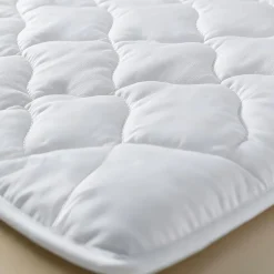 Kołdra 160 x 200 cm Lunesse Bamboo Tencel, biała
