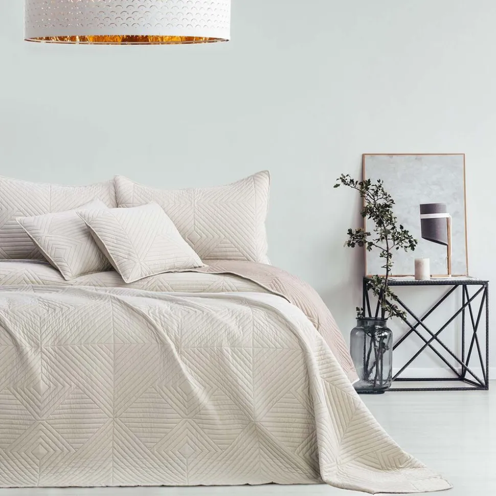 Narzuta na łóżko dwustronna 220 x 240 cm Restilo Softa, beżowa