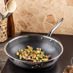 Patelnia wok Klausberg, stal nierdzewna, 28 cm, konstrukcja Triply
