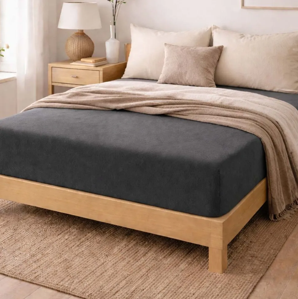 Prześcieradło frotte z gumką 180 x 200 cm Pation Home Luneo, grafitowe