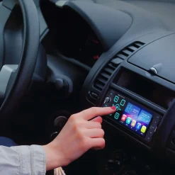 Radio samochodowe Xblitz RF350 CAM, z kamerą cofania, czarne