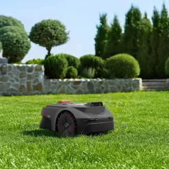 Robot koszący Mova ViAX 250, obszar mapowania do 250 m2