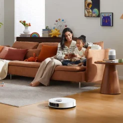 Robot sprzątający Dreame L10s Pro Ultra PureHeat, z funkcją mopowania i samoczyszczenia, biały