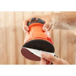 Szlifierka mimośrodowa Black+Decker, 125 mm, 230 W