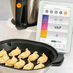 Wielofunkcyjny robot Taurus MyCook Next, 2000 W, sterowanie głosowe